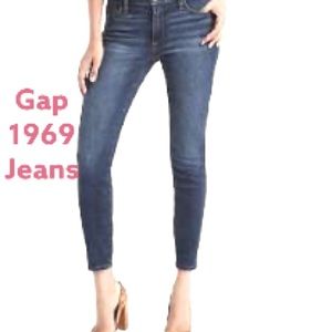Gap 1969 Dark Blue Jeans Sz 28